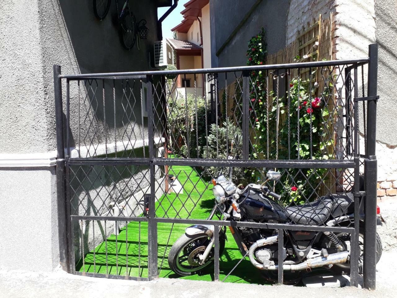 Motor House Unirii Bucareste Exterior foto